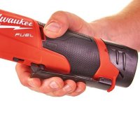 MILWAUKEE 1/2" (12.5mm) Compact Ratchet Wrench, M12 Fir12, Kit